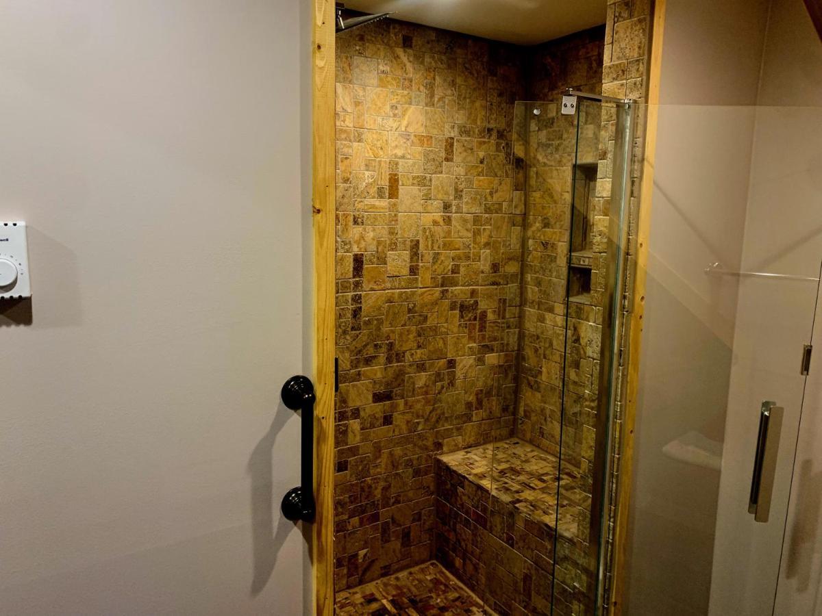 Blue Lagoon Inn 3*