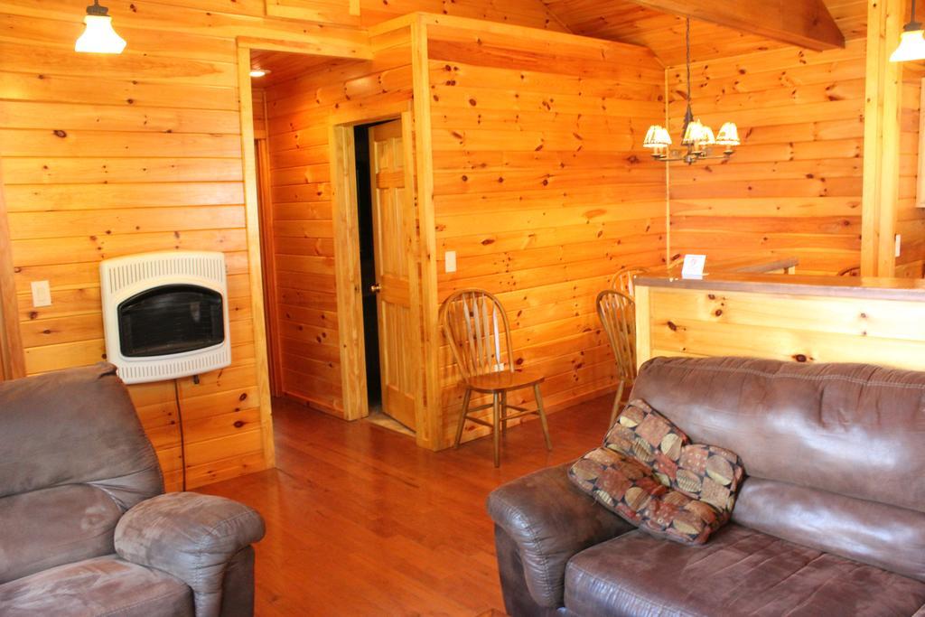 Blue Lagoon 3* Lake George