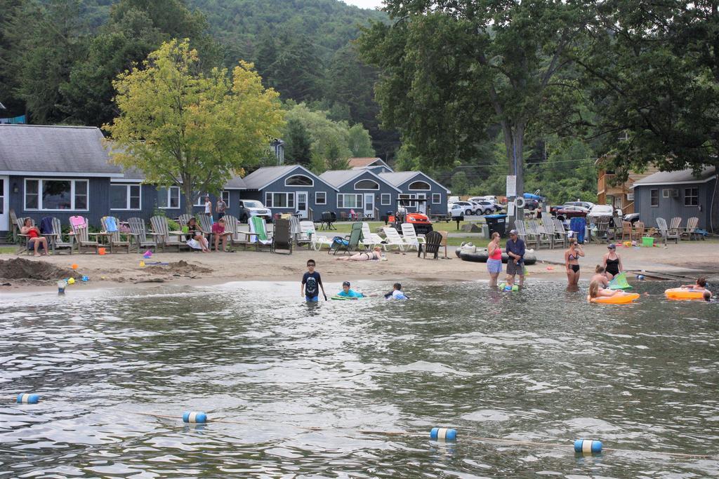 Blue Lagoon 3* Lake George