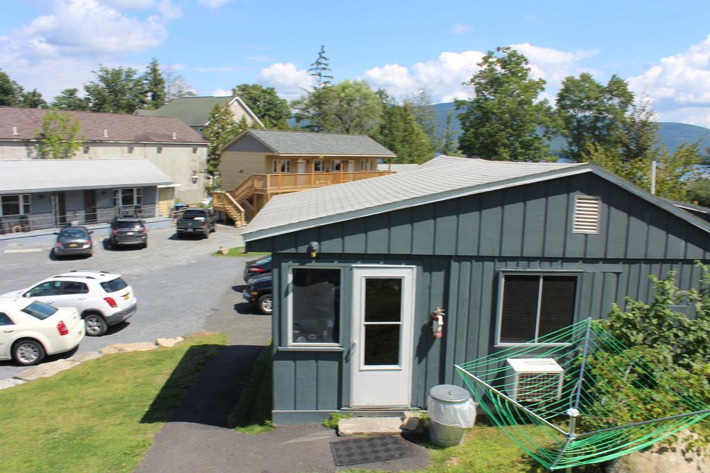 Blue Lagoon Inn 3*